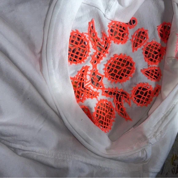 Free People Movement white tank - Picture 6 of 10